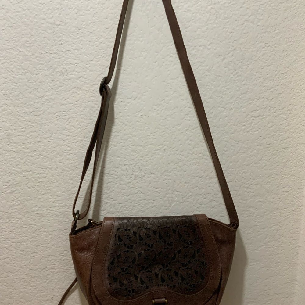 Velez Genuine Leather Crossbody Zipper Flap-over Bag cut out floral